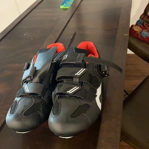 Peloton Cycle Shoes. Size 40
